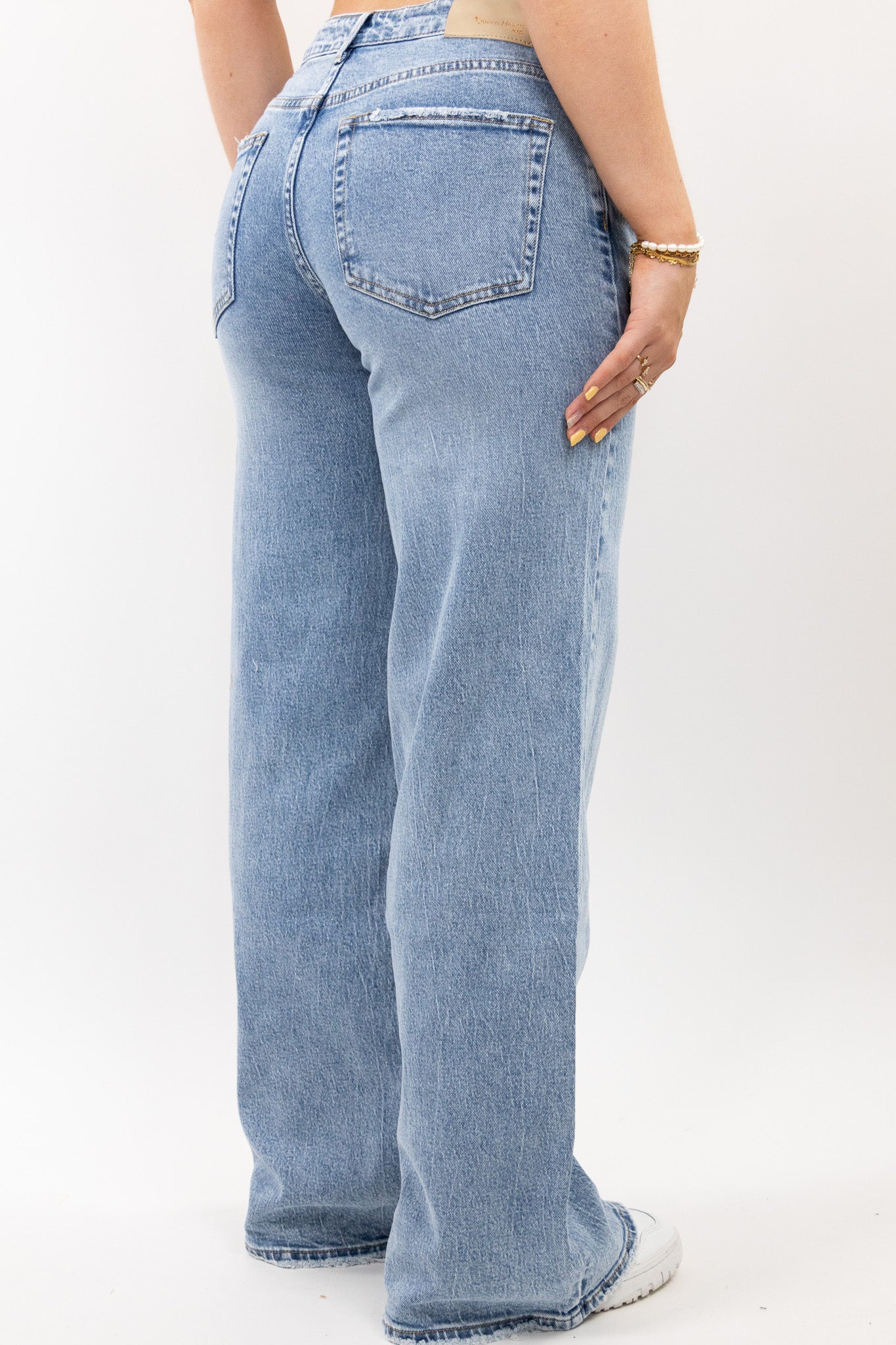 Lula Wide Leg Jeans