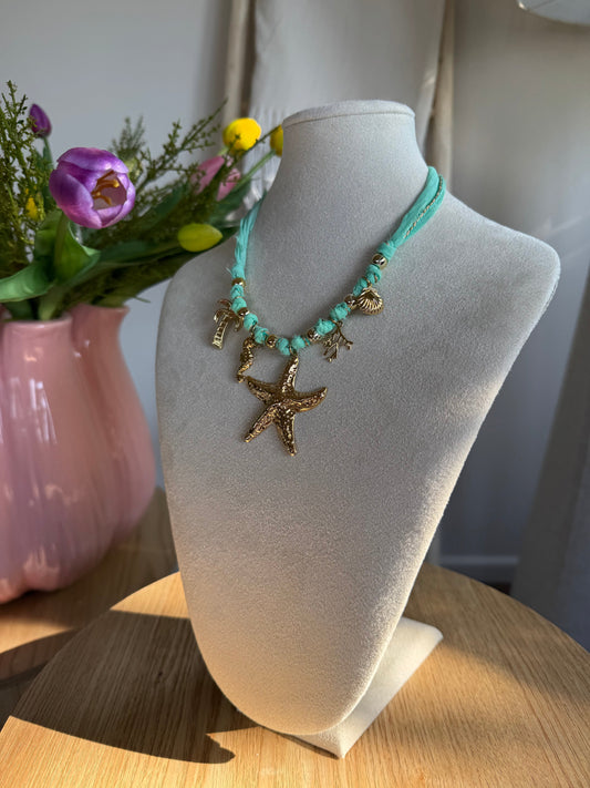 Coral star necklace