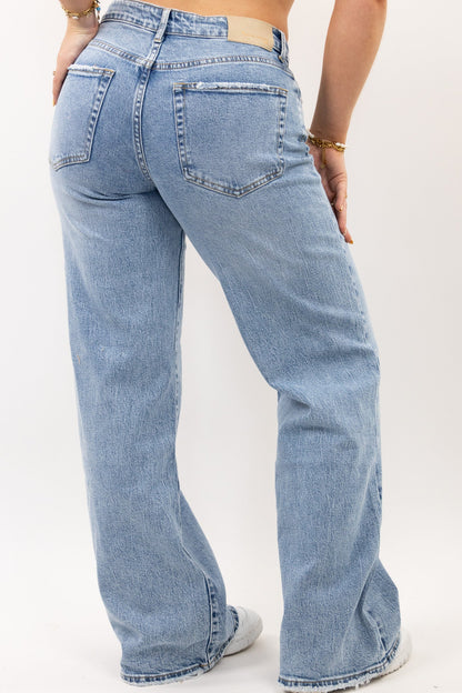 Lula Wide Leg Jeans