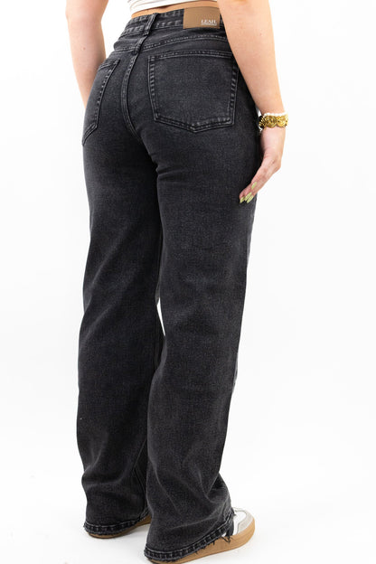 The Essential Wide Leg Jeans